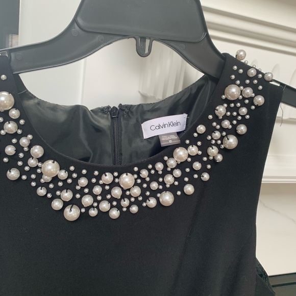 Women’s Calvin Clein Dress - Picture 2 of 3